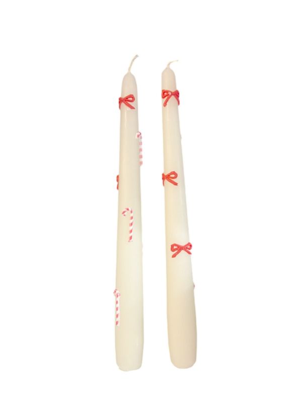 2 Candele Coniche Decorate con Fiocchi e Candy Canes - Diametro 2.2 cm Altezza 25 cm - Durata 7 ore
