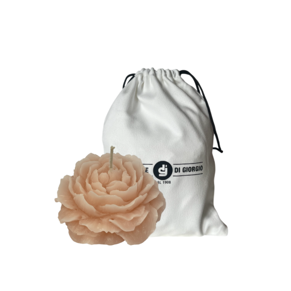 Candela a forma di Camelia - Colore Cipria- Diametro 8 cm altezza 3,5 cm - con Sacchetto Regalo