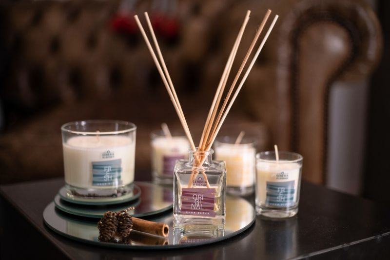 Candela in bicchiere con astuccio Odor Block - Fresh