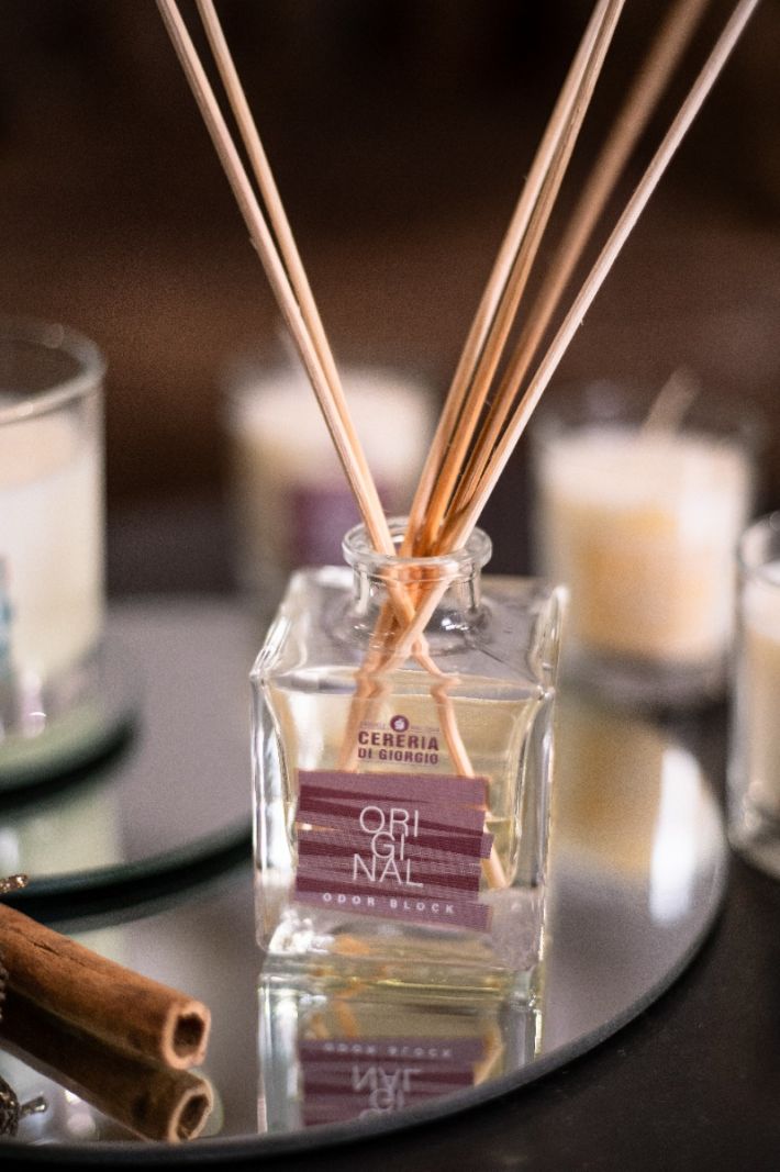Candela in bicchiere con astuccio Odor Block - Fresh