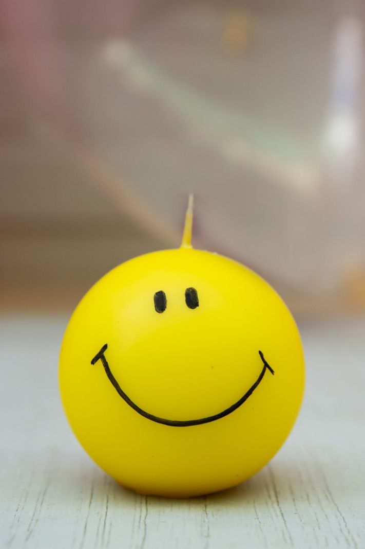 Candela Smile - Sfera diametro 3 cm decorata a mano